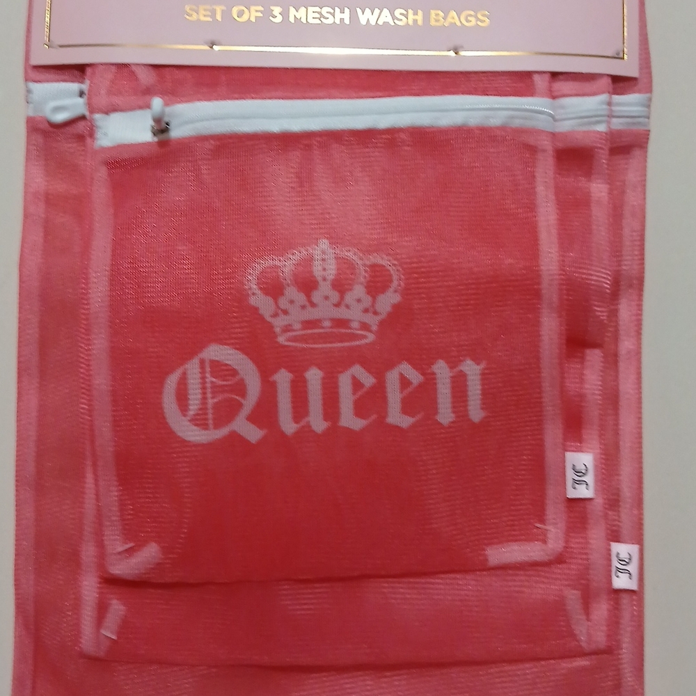 Juicy couture set of 3 Mesh Wash Bags Set
